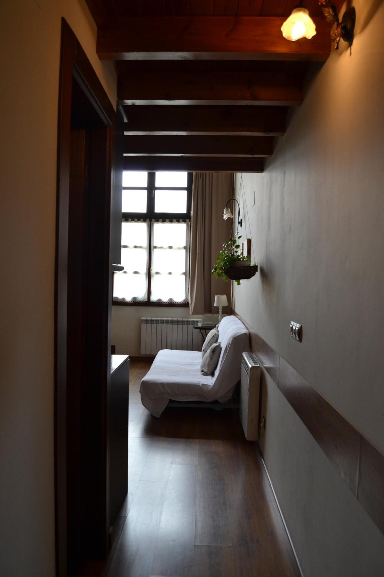 Apartamentos Rurales La Cirigueena Oles Luaran gambar