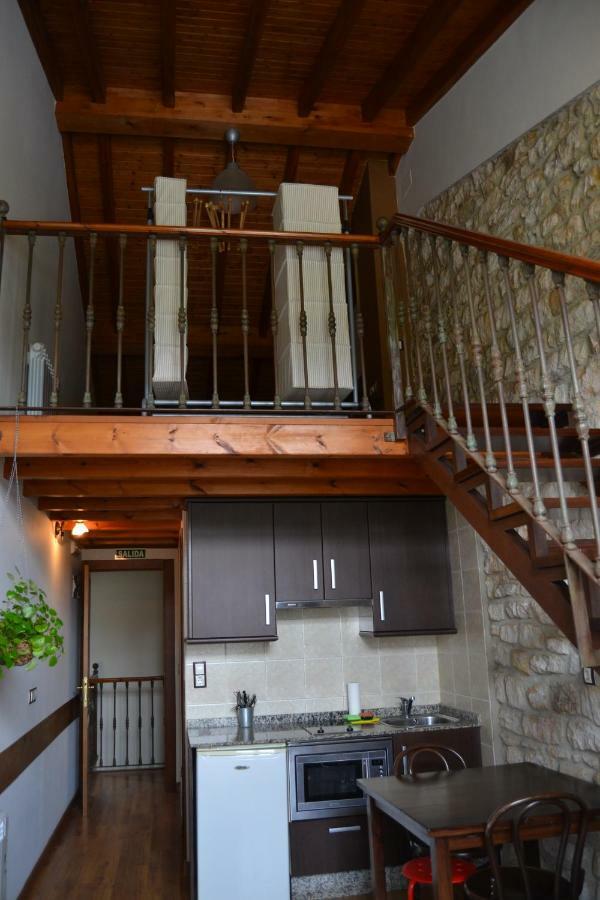 Apartamentos Rurales La Cirigueena Oles Luaran gambar