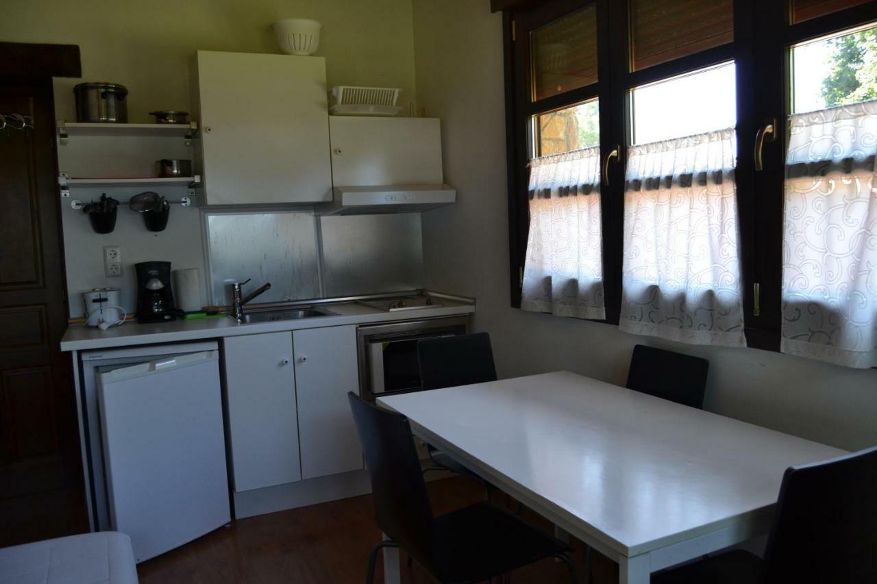Apartamentos Rurales La Cirigueena Oles Luaran gambar
